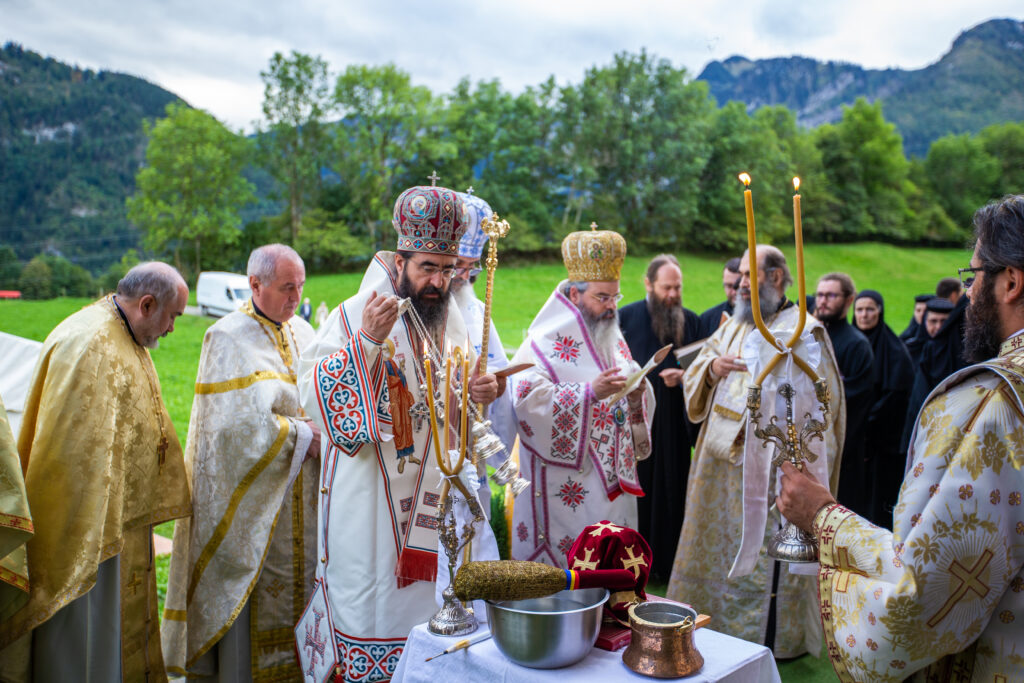 Dédicace de la chapelle du monastère orthodoxe roumain de Suisse