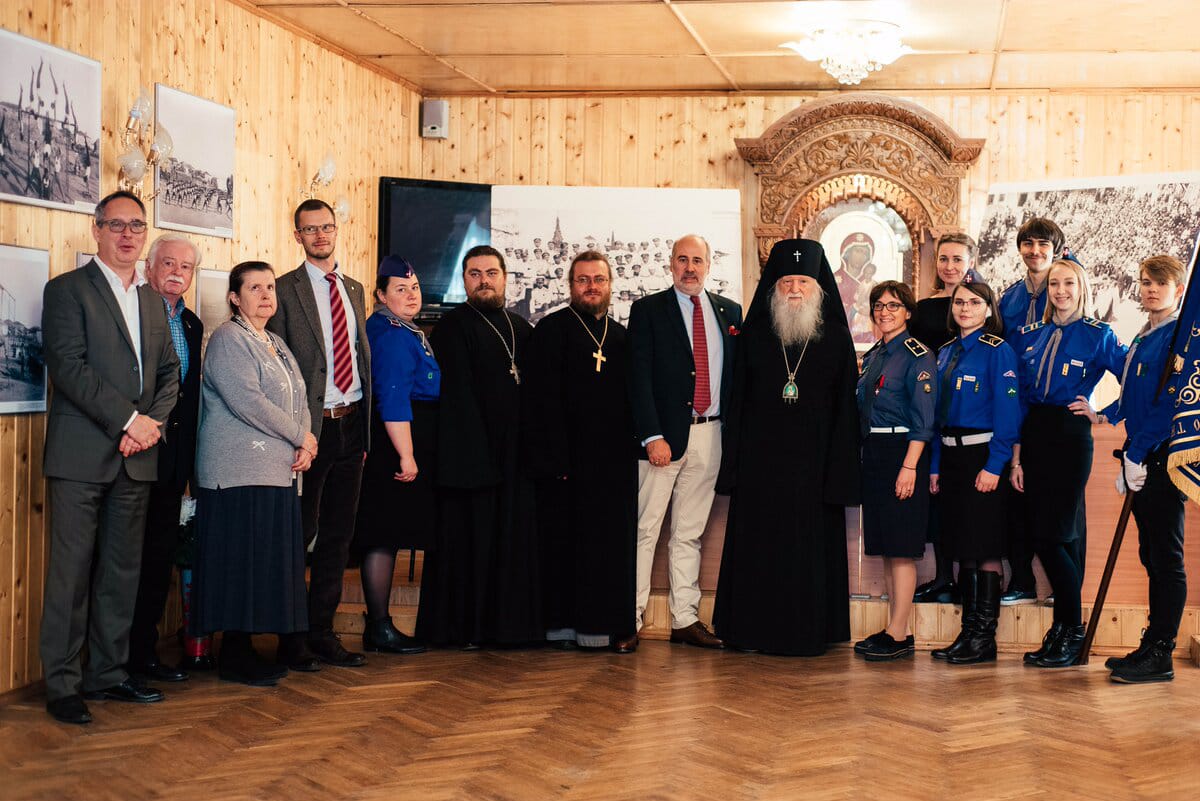 L’archevêque Michel (Donskoff) a inauguré l’exposition « Dieu est avec nous, que ressuscite la Russie ! » à Koursk