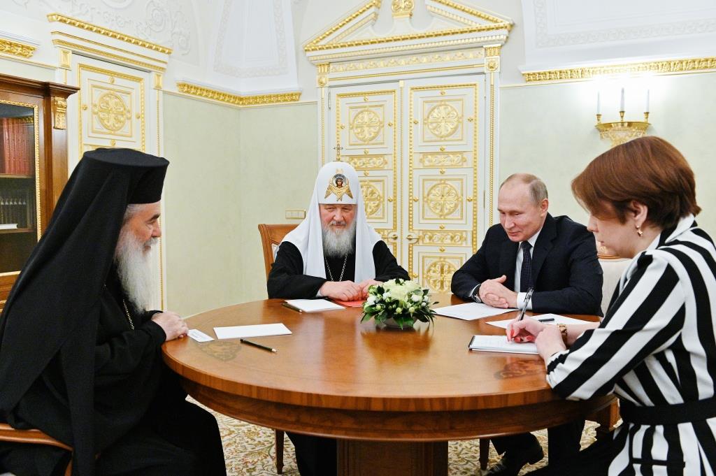 Le président Poutine a rencontré les patriarches de Jérusalem et de Moscou