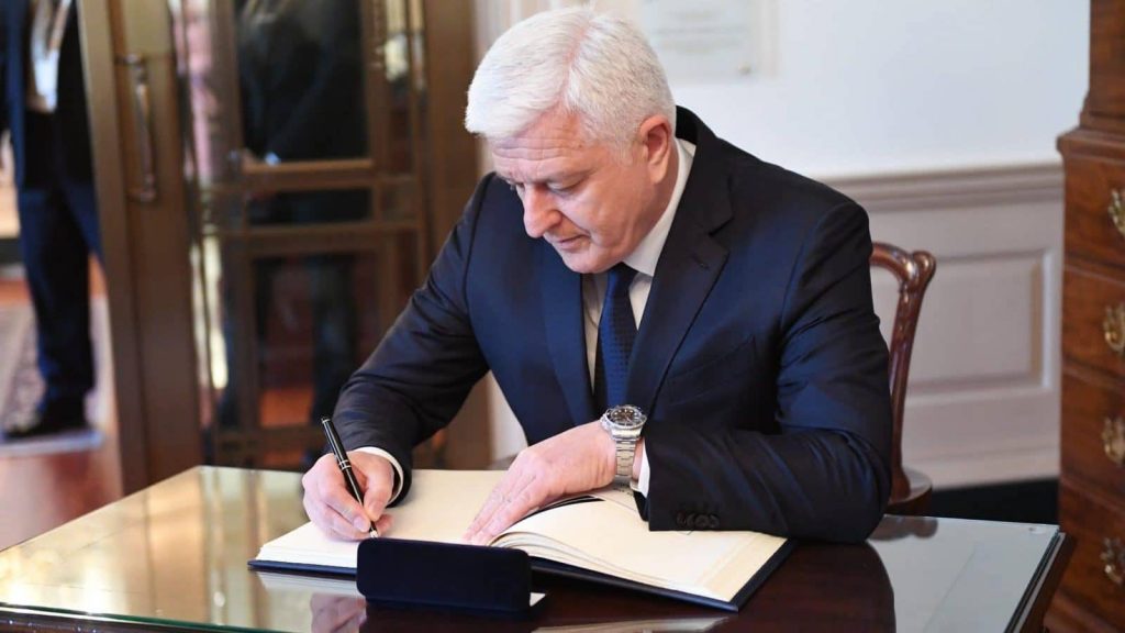 Le gouvernement monténégrin soumet au parlement son projet de loi sur la nationalisation des biens de l’Église orthodoxe malgré une pétition signée par 100.000 citoyens
