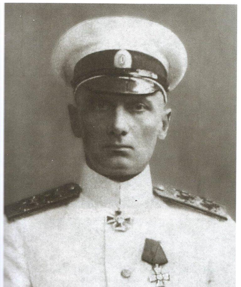Office de requiem à Moscou pour l’amiral Koltchak