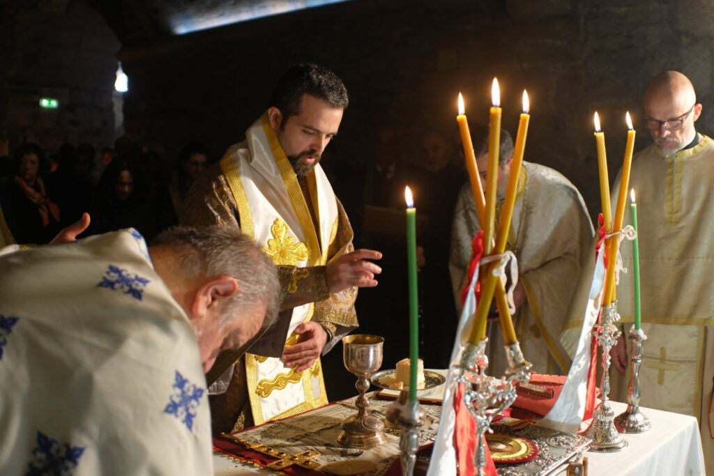 Liturgie à l’abbaye Saint-Victor de Marseille