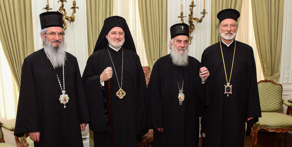 Le patriarche de Serbie Irénée a rencontré à New York l’archevêque grec d’Amérique Elpidophore