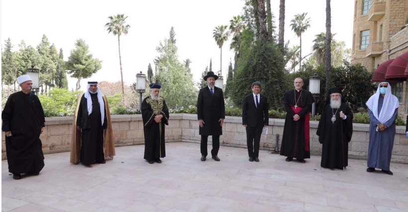 Les responsables religieux de jérusalem prient ensemble pour la fin de la pandémie