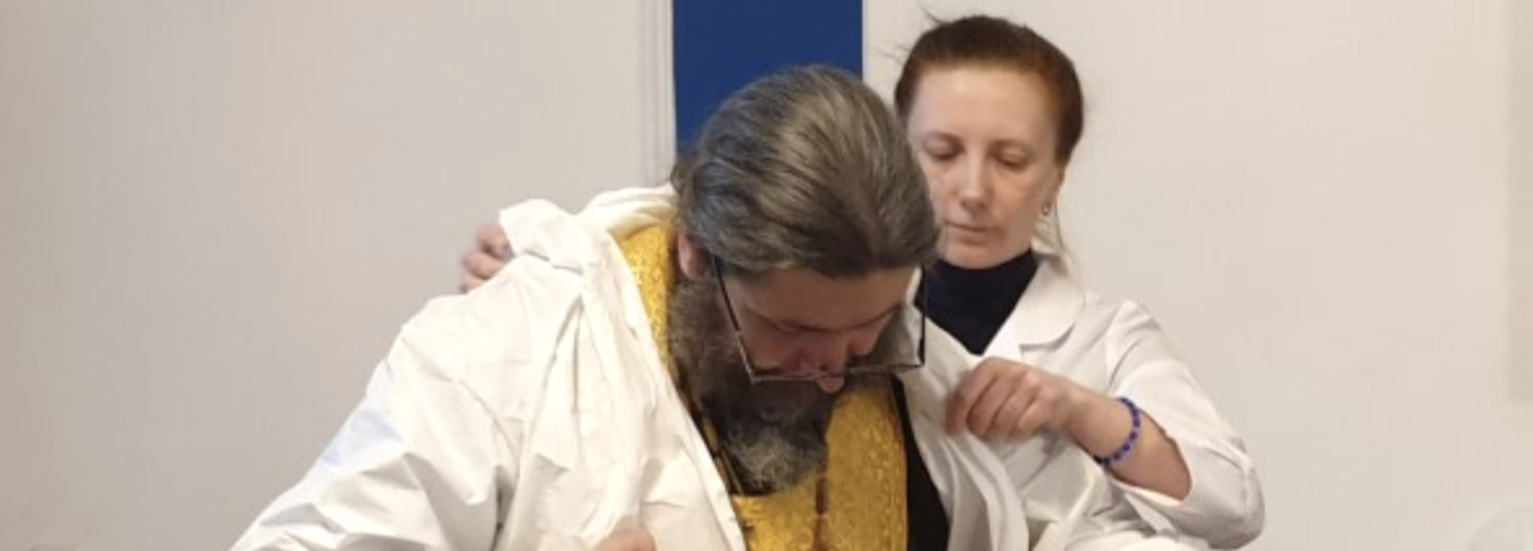 Les soins spirituels aux malades du coronavirus: le témoignage d’un prêtre de Moscou