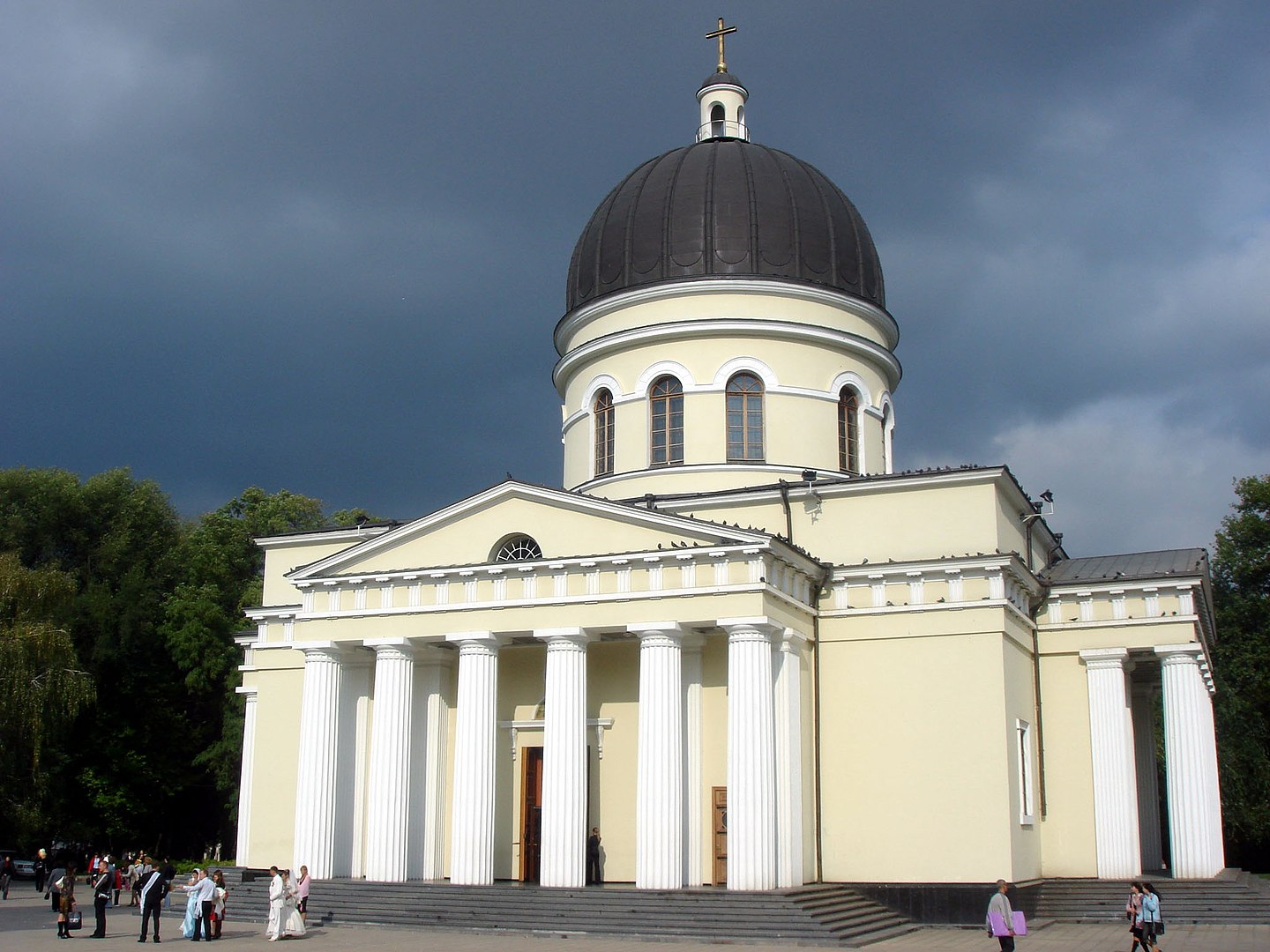 Recommandations de l’Église orthodoxe de Moldavie concernant la célébration des offices dans le contexte du coronavirus