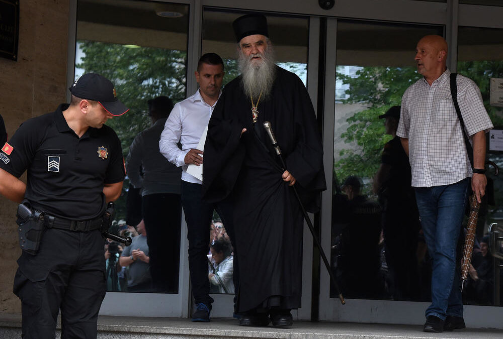 Après un interrogatoire de six heures, le métropolite Amphiloque a quitté le commissariat de Podgorica