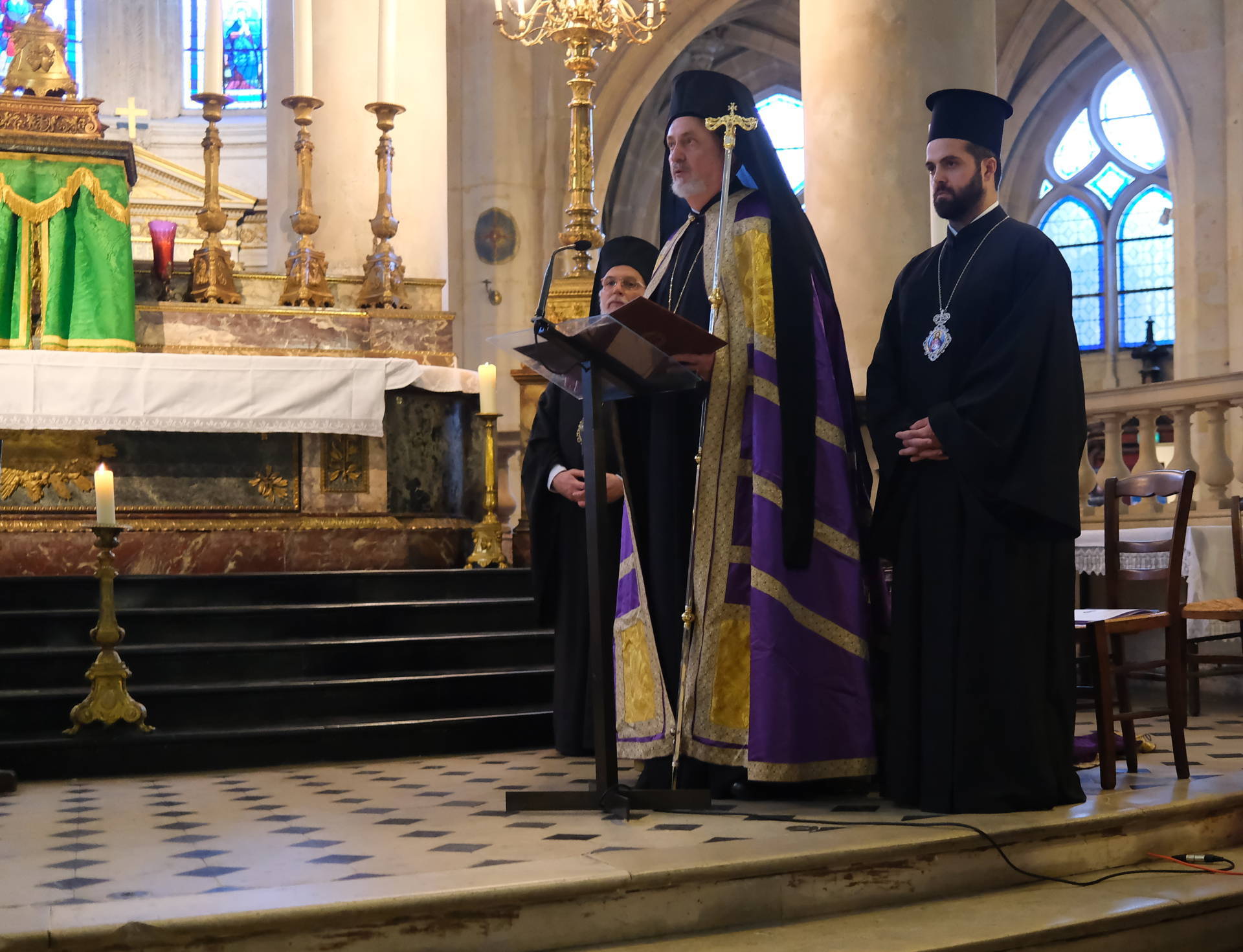 Célébrations des vêpres orthodoxes à Saint-Étienne-du-Mont