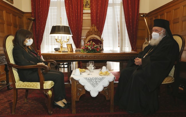 La présidente de la République hellénique a rencontré l’archevêque d’Athènes Jérôme