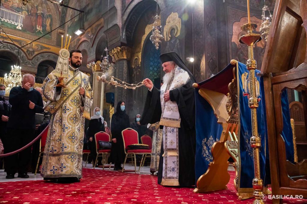 L’évêque Barlaam de Ploieşti : « Le temps du carême implique une lutte spirituelle. Comment nous aide l’hymne acathiste »