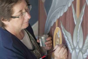 « Visions bibliques : les murs extérieurs du monastère de la Transfiguration »
