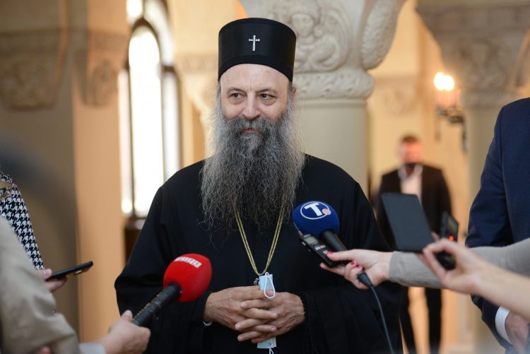 Le Premier ministre monténégrin Krivokapić reporte la signature de l’accord avec l’Église orthodoxe serbe