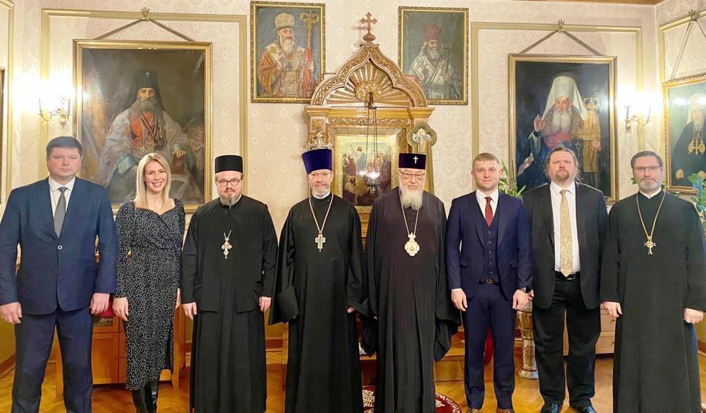 Le métropolite de varsovie sava a reçu l’archiprêtre nicolas balachov et la délégation du fond russe de soutien à la culture et au patrimoine chrétiens