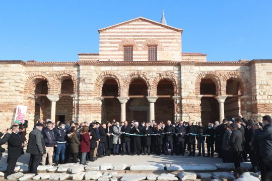 Une troisième église Sainte-Sophie est transformée en mosquée en Turquie