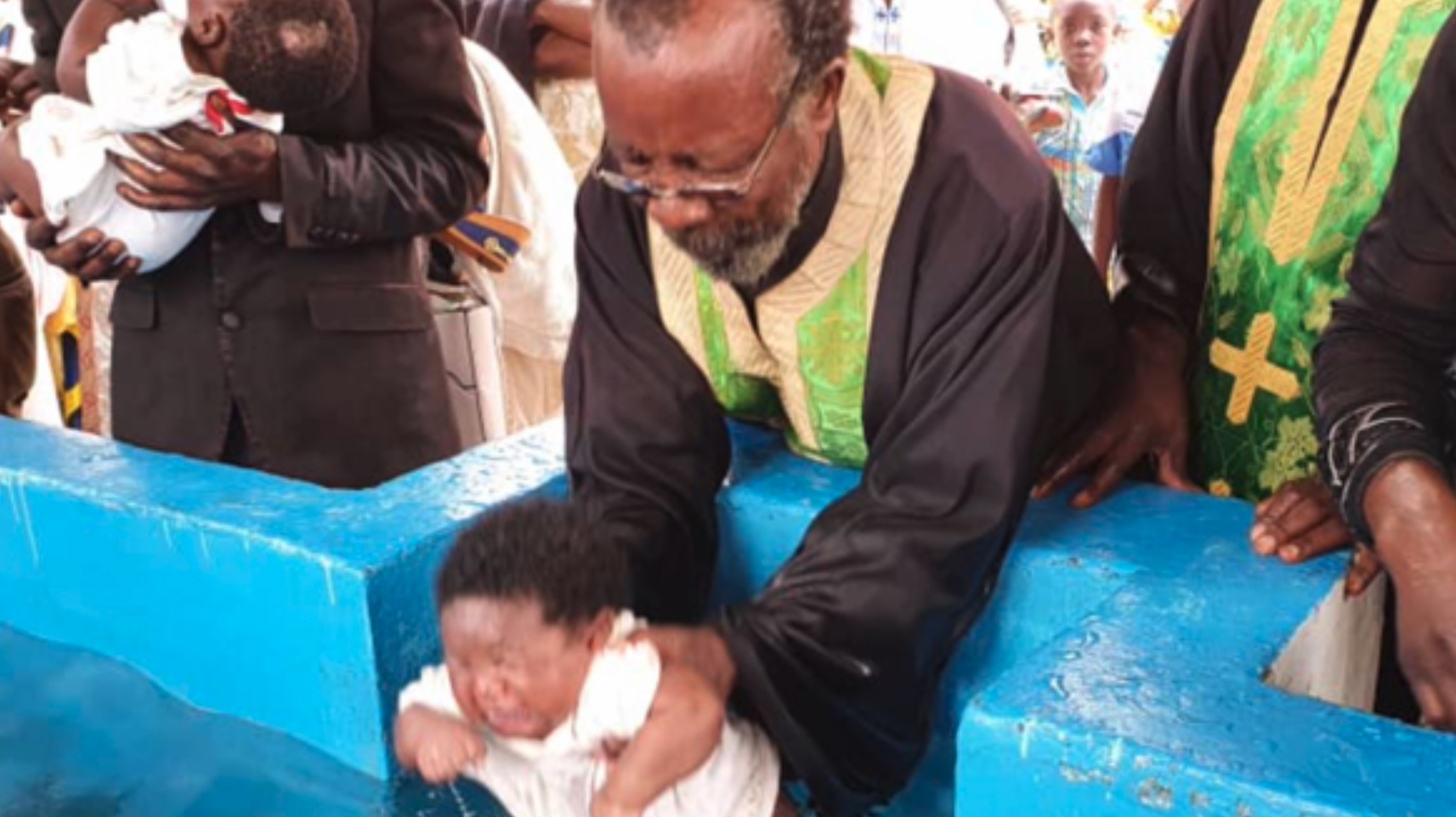 346 personnes ont reçu le baptême à Kolwezi (République démocratique du Congo)