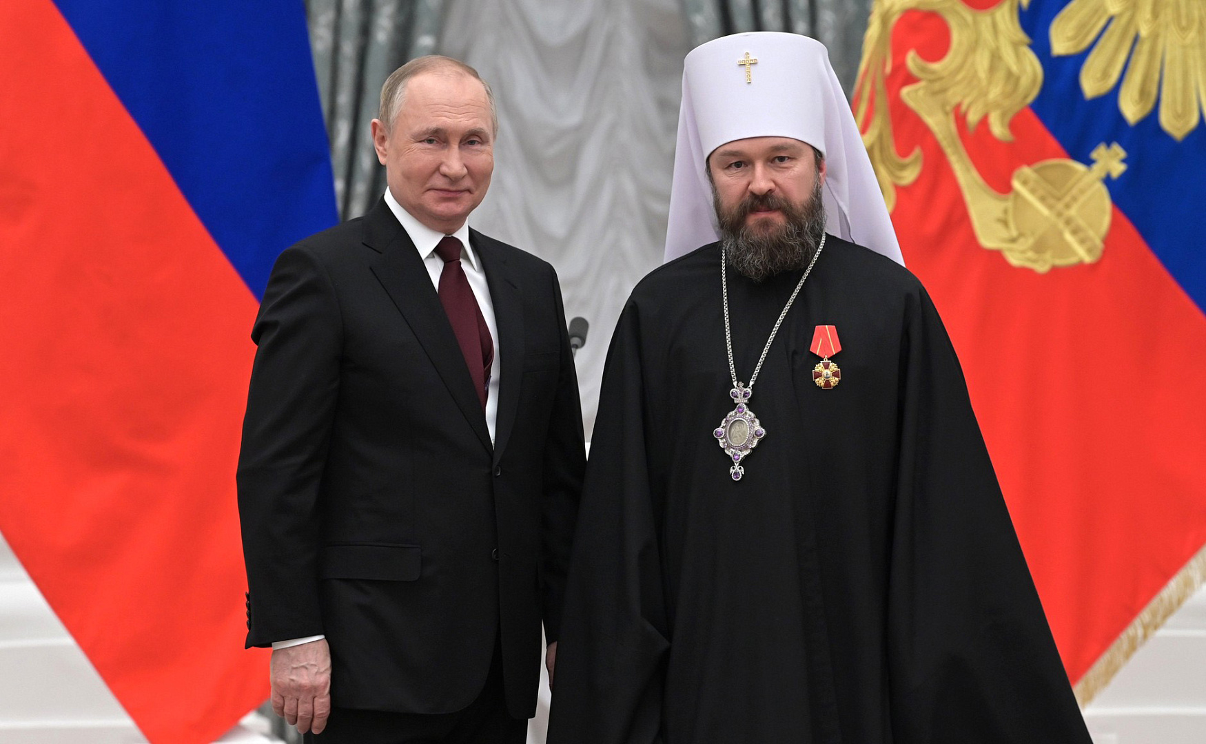 Le métropolite Hilarion décoré de l’ordre Saint-Alexandre-Nevski par le président russe