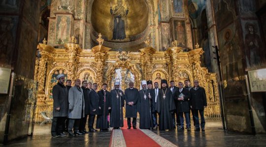 Les membres du Conseil panukrainien des Églises et organisations religieuses ont prié pour la paix en Ukraine dans la cathédrale Saint-Sophie￼