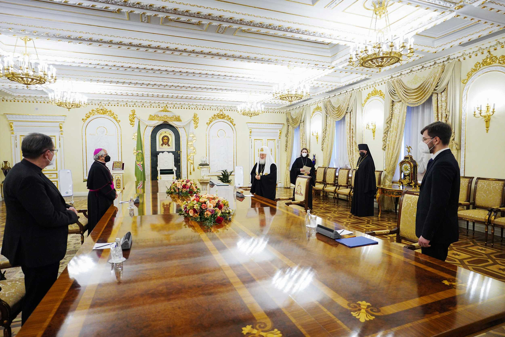 Le patriarche Cyrille a rencontré le nonce apostolique en Russie
