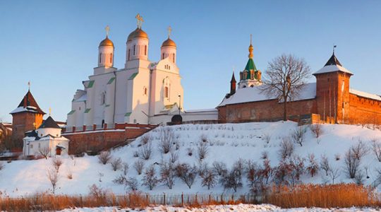 Plusieurs monastères et lieux de culte de l’Église orthodoxe ukrainienne ont été perquisitionnés sur la base de dénonciations mensongères
