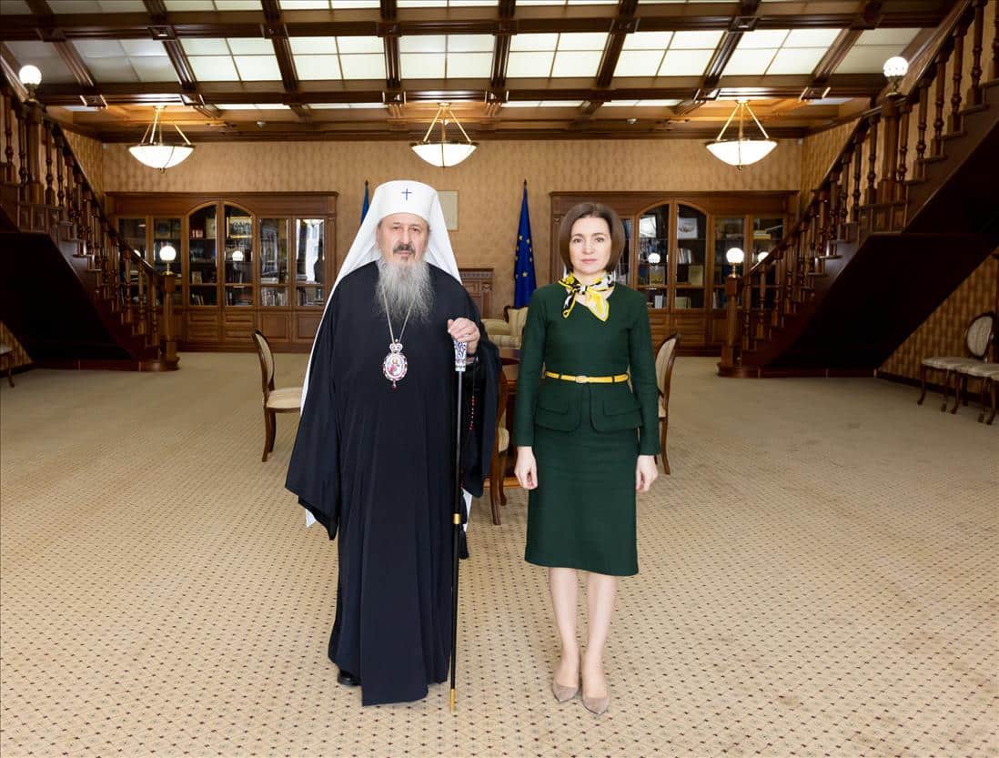 Le Métropolite Pierre (métropole de Bessarabie du Patriarcat de Roumanie) a rencontré la Présidente Maia Sandu, Présidente de la République de Moldavie￼