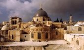 Des archéologues affirment que l’ancien autel de l’église du Saint-Sépulcre a été redécouvert