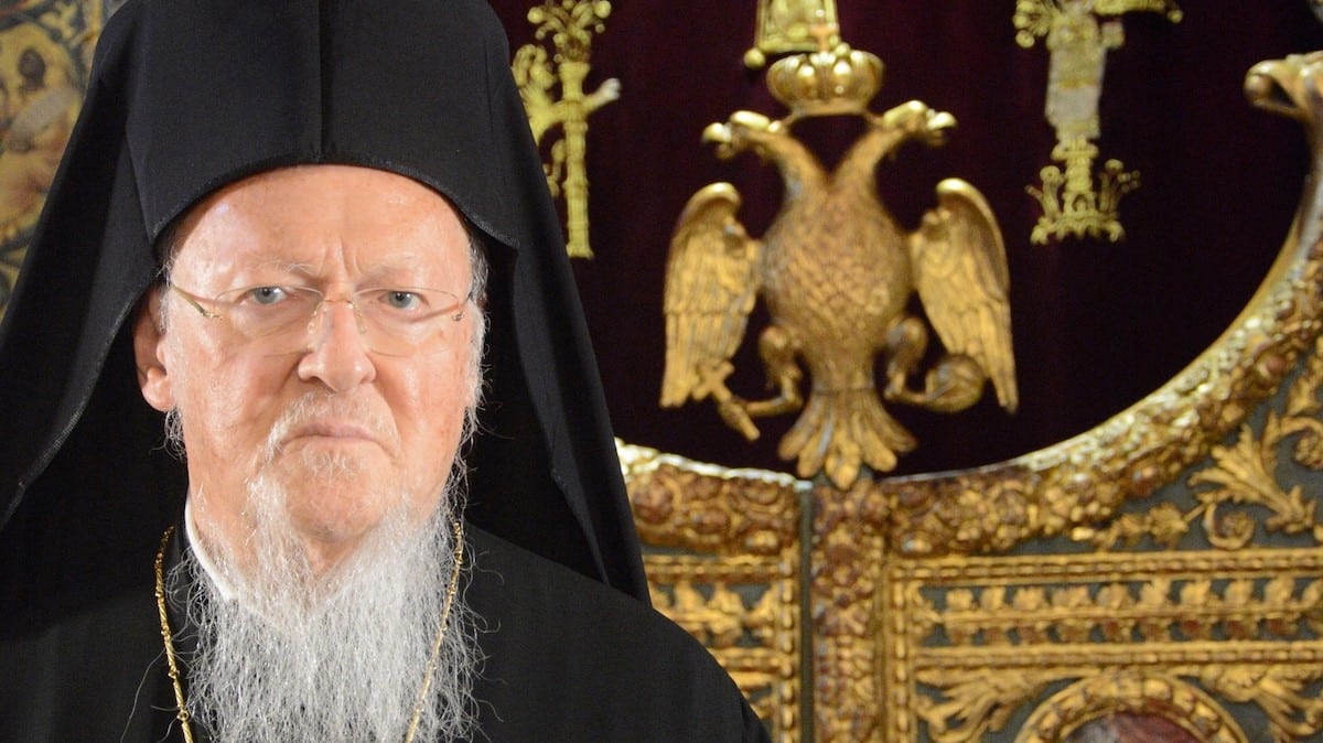 Le patriarche œcuménique reçoit le titre de professeur honoraire de l’Université ouverte hellénique d’Athènes
