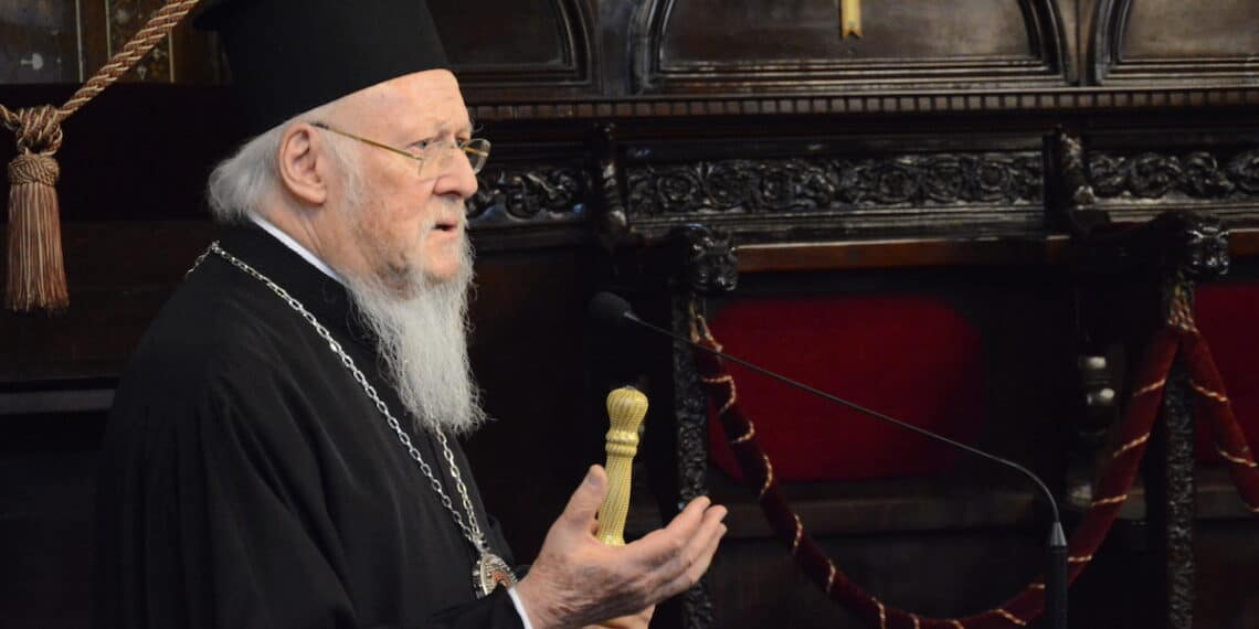 ￼« Cyrille devait renoncer à son trône à cause de la guerre en Ukraine, même s’il lui fallait aller en prison » a déclaré le patriarche Bartholomée