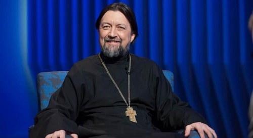 L’archiprêtre maxime kozlov : « il n’y aura pas de réformes hâtives à l’institut des hautes Études saints-cyrille-et-méthode