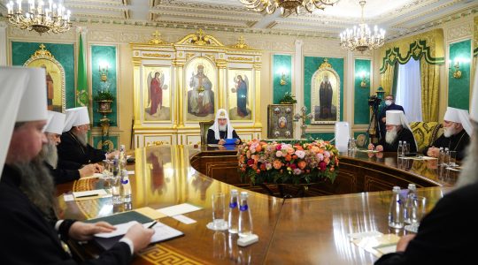 La décision du Saint-Synode de l’Église orthodoxe russe concernant l’évolution de la situation à la suite du Concile de l’Église orthodoxe ukrainienne tenu à Kiev￼