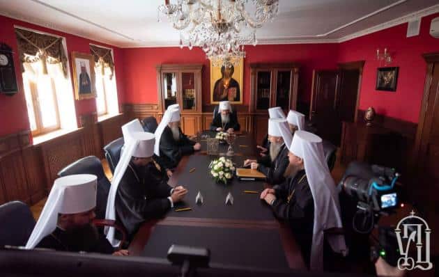L’Église orthodoxe ukrainienne confirme qu’elle procédera elle-même à la consécration du Saint-Chrême