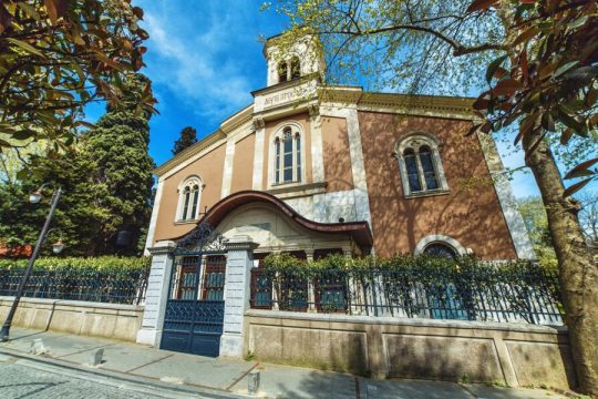 La CEDH rend un arrêt favorable à la Fondation de l’église des Archanges à Constantinople