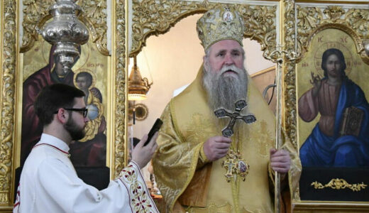 « Le boomerang reviendra à ceux qui s’emparent des lieux saints », déclare le métropolite du Monténégro à propos de la situation en Ukraine