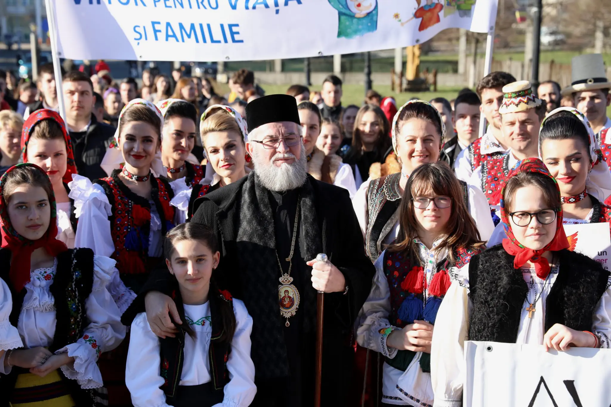 L’évêque Justin participe à la Marche pour la vie à Baia Mare : qui défendra les enfants à naître, si ce n’est l’Église ?
