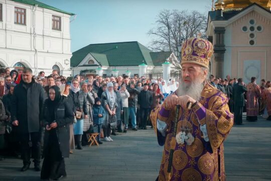 Le métropolite Onuphre a appelé tous les fidèles à prier pour le monastère des Grottes de Kiev (vidéo)