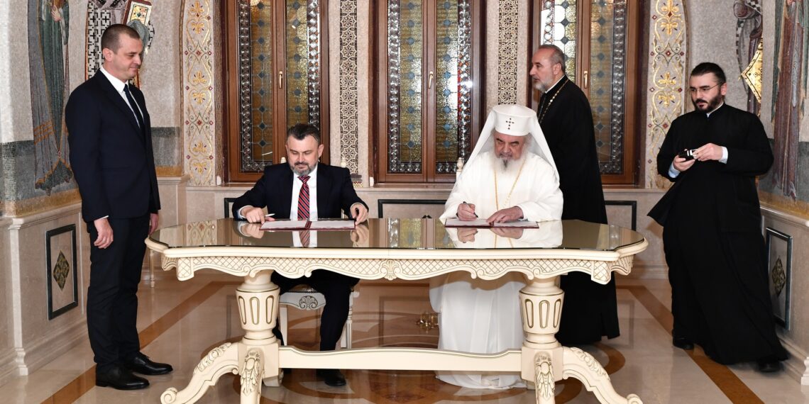 Le patriarcat de roumanie et le département des roumains de l'étranger signent un protocole de coopération