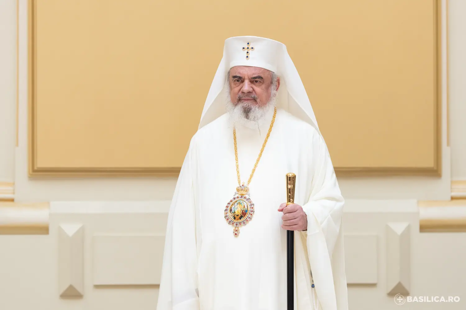 Patriarche de roumanie : message de condoléances et de solidarité après l'événement tragique de belgrade