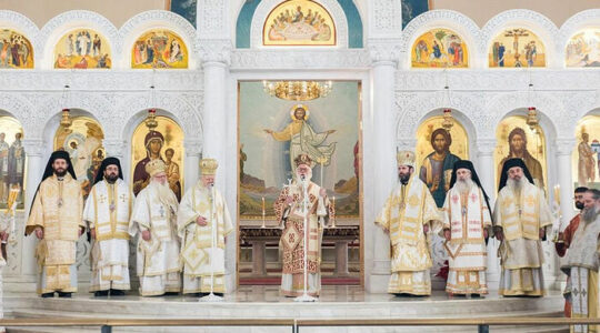 Situation difficile de l’Église orthodoxe d’Albanie : un rapport de Département d’État