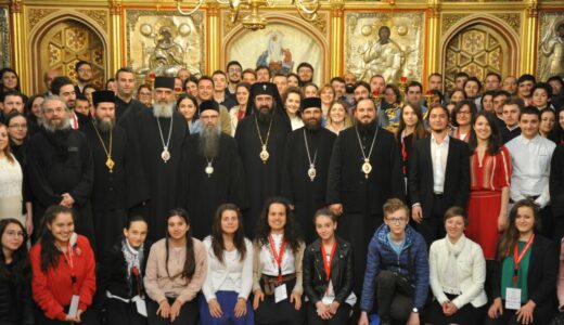 « Tous les baptisés partagent la responsabilité d’annoncer l’Évangile au Monde » déclarent les évêques de la Métropole roumaine