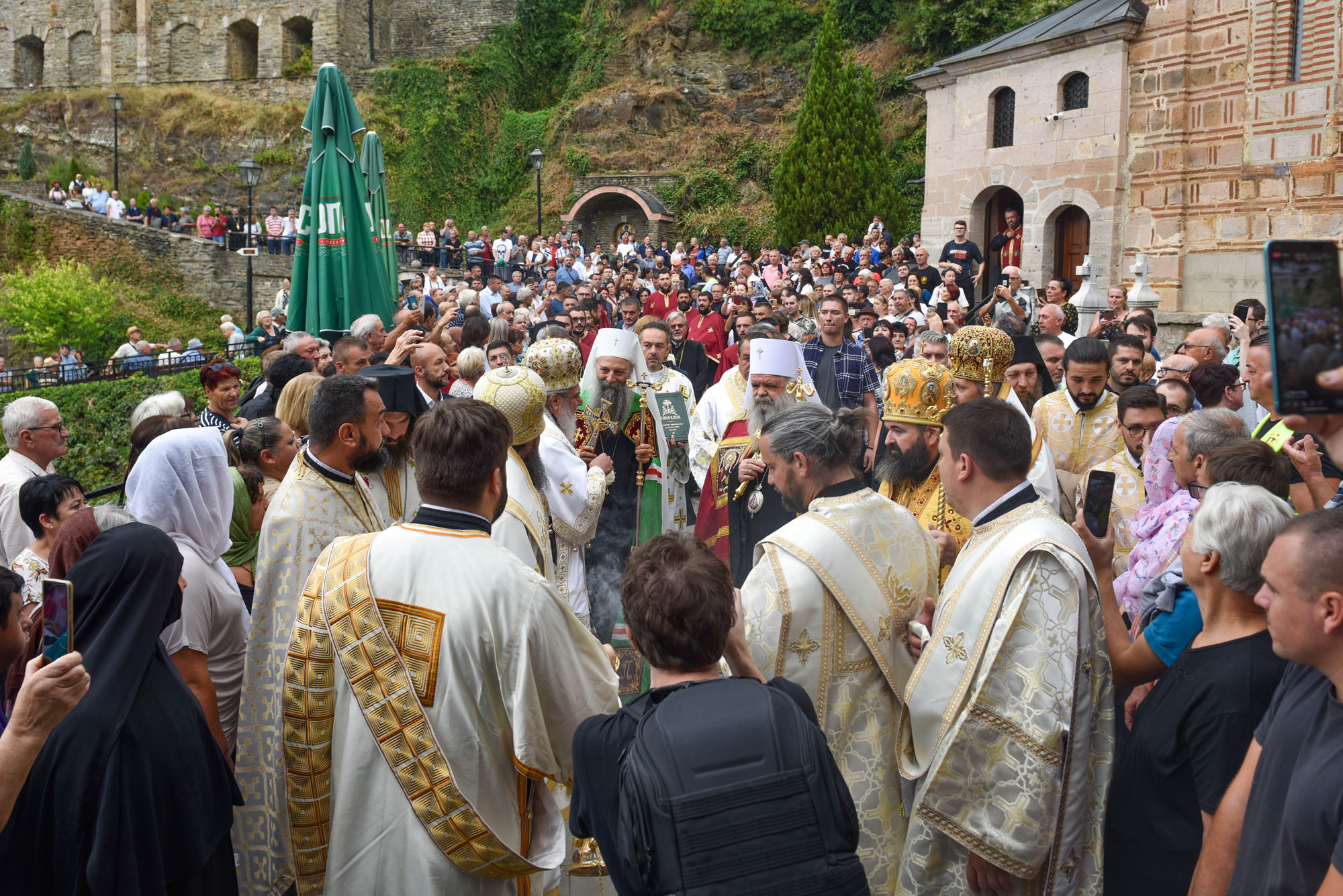 Les primats des Églises orthodoxes serbe et macédonienne ont concélébré la divine liturgie