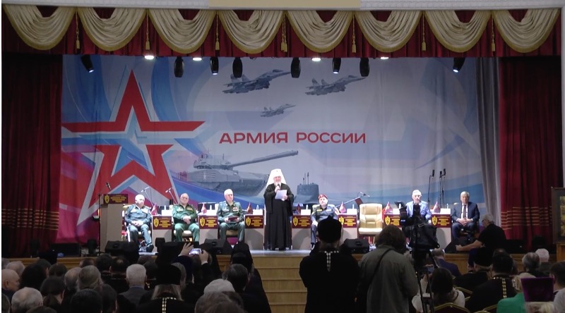 L’Église orthodoxe russe prévoit de quadrupler le nombre d’aumôniers militaires