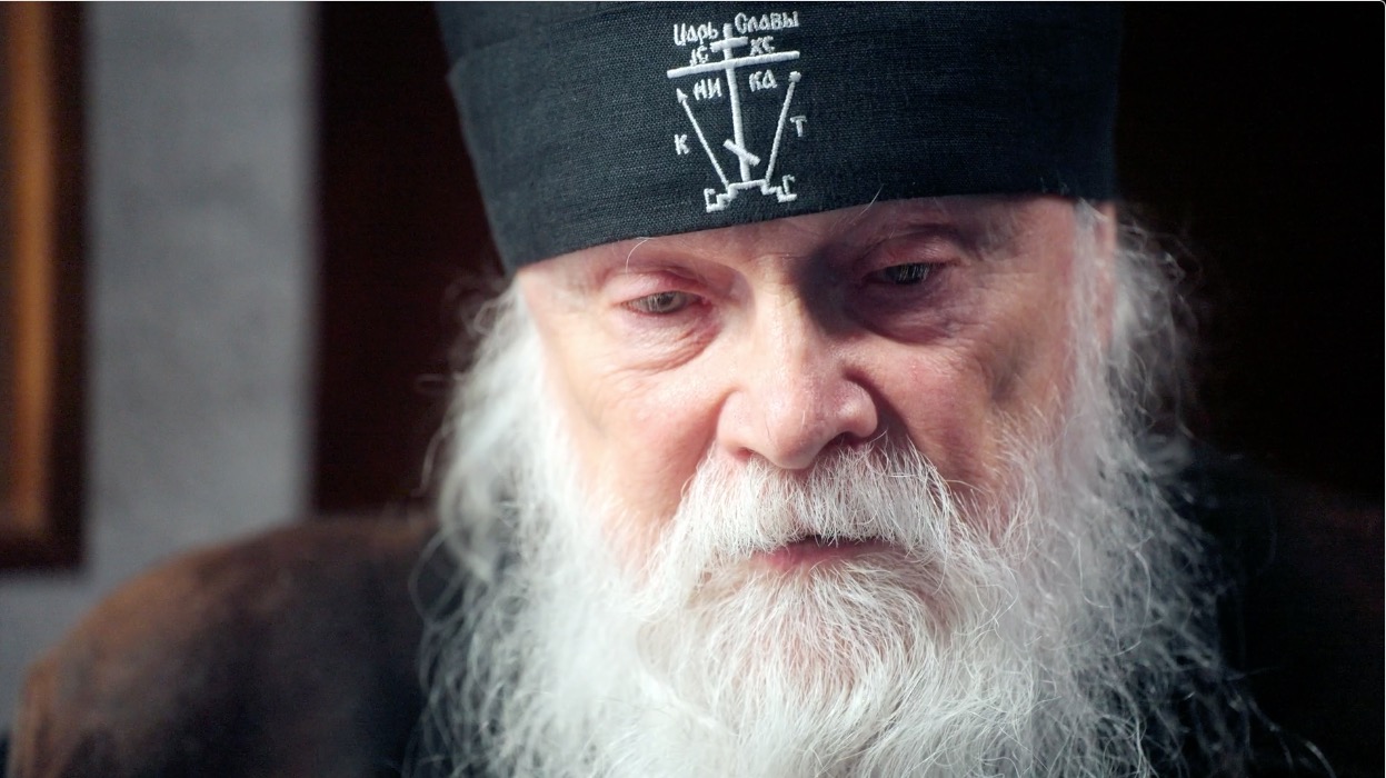 Documentaire : « Dieu ne se trompe pas – le père Gabriel raconte son chemin vers l’orthodoxie »