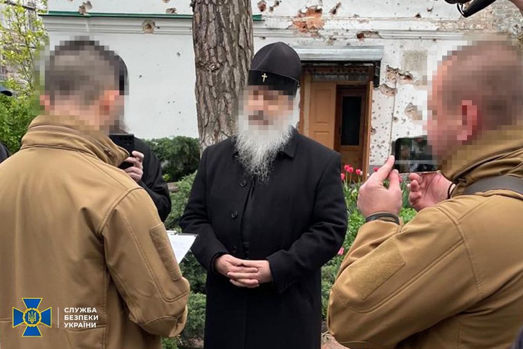 Le métropolite Arsène de l’Église orthodoxe ukrainienne risque des années de prison pour un sermon mentionnant les barrages routiers, la fraternité monastique réagit