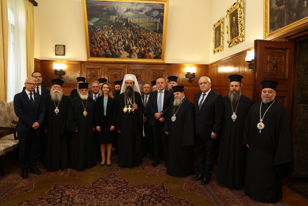 Rencontre du patriarche Daniel de Bulgarie avec la présidente du parlement et les représentants des groupes parlementaires bulgares