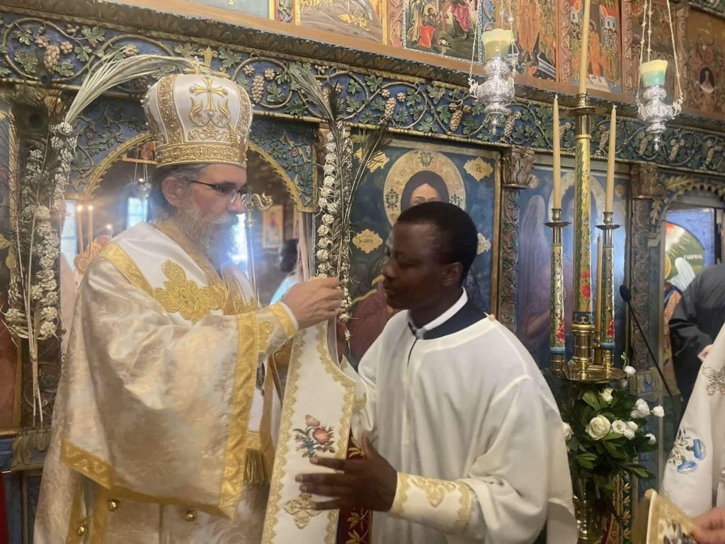 Monastère des Vlatades : fête de la Transfiguration du Sauveur et ordination d’un prêtre de Tanzanie