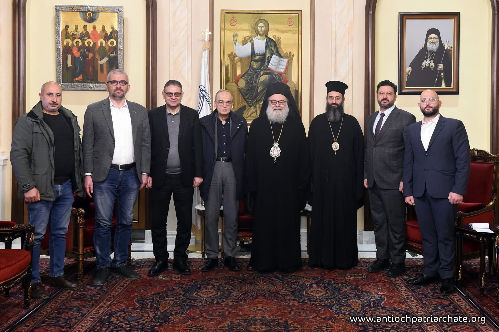 Le patriarche Jean X rencontre une délégation de la Coalition nationale syrienne et du Comité de négociation syrien