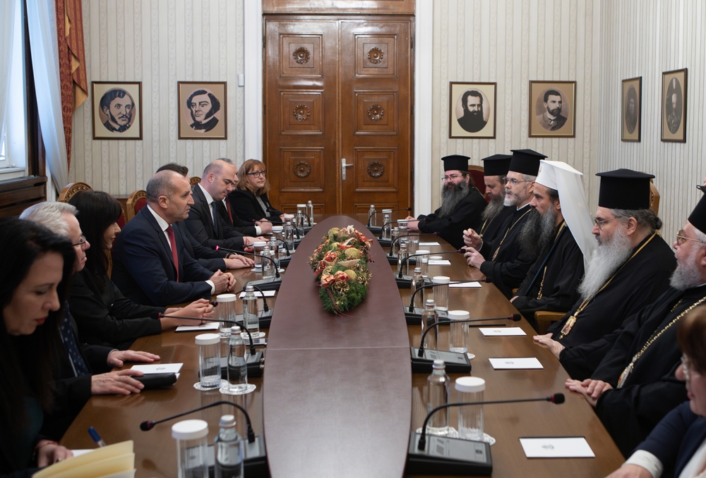 Rencontre du patriarche bulgare Daniel et des métropolites du Saint-Synode avec le président Rumen Radev