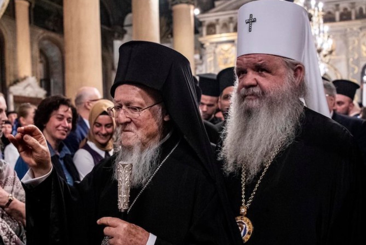 Le patriarche Bartholomée félicite l’archevêque Stéphane d’Ohrid pour sa fête onomastique.