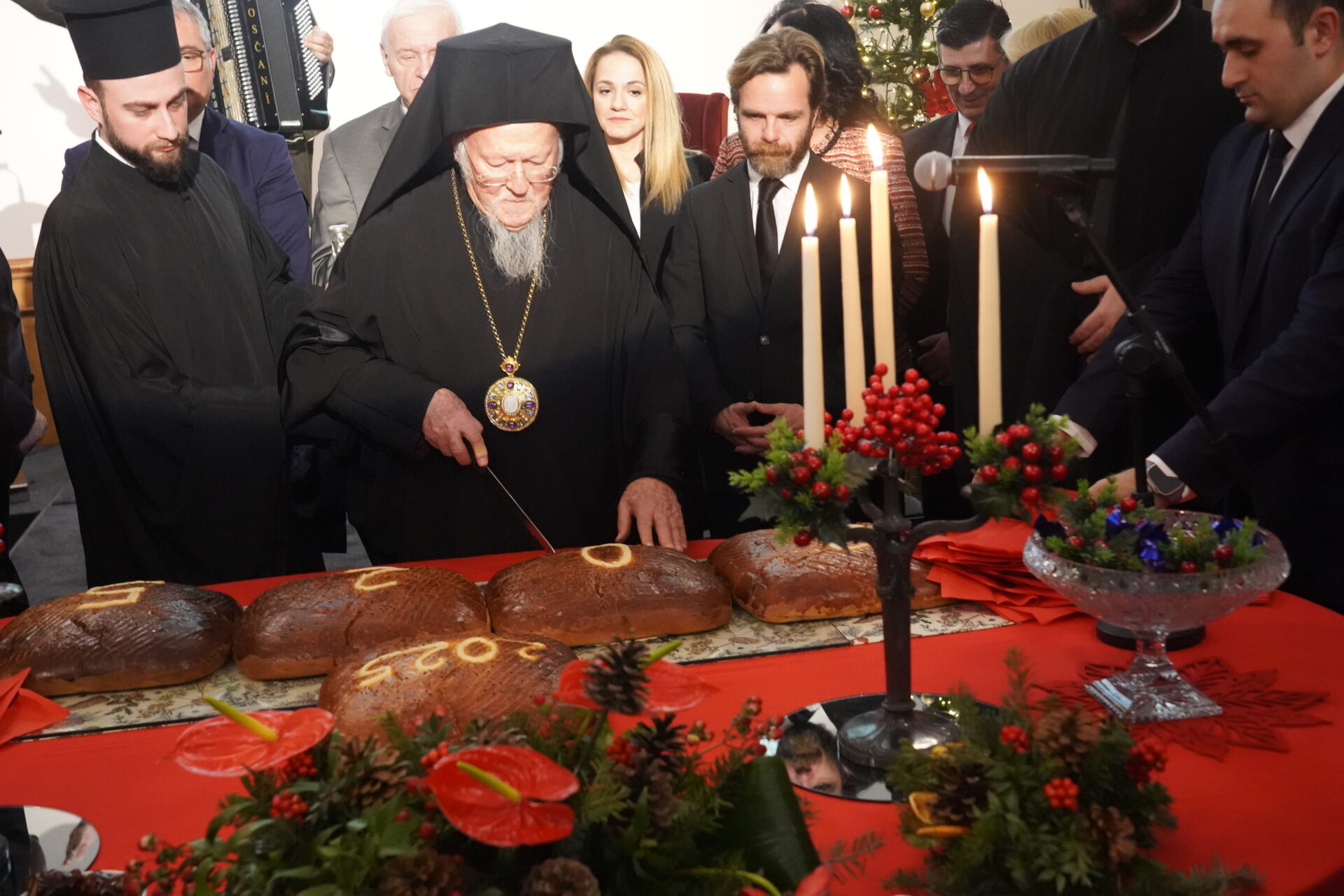 Le patriarche œcuménique : « Responsabilité de la diaspora d’Istanbul de préserver les traditions de la nation »