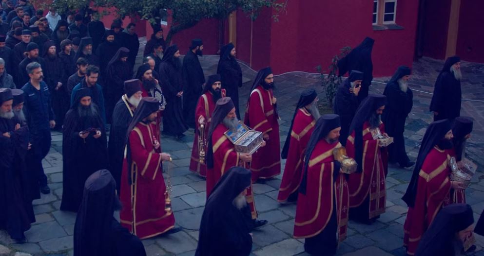 Une procession a eu lieu au monastère athonite de Vatopedi pour la cessation des séismes en Grèce