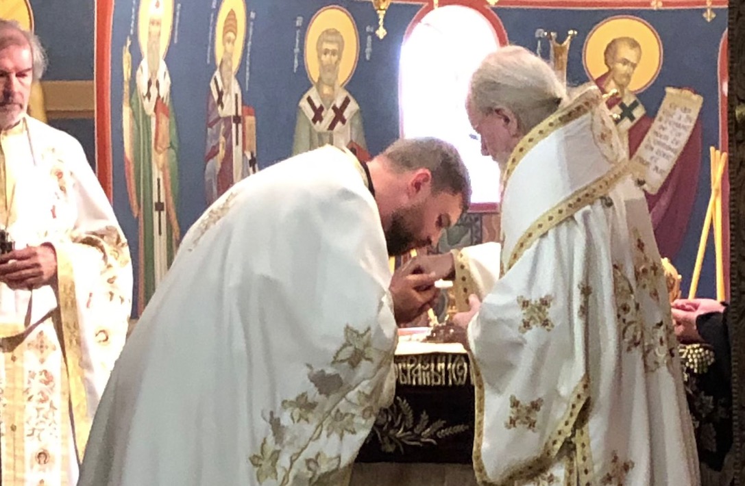 Trois ordinations marquent un tournant pour les paroisses orthodoxes de Nantes et d’Angers